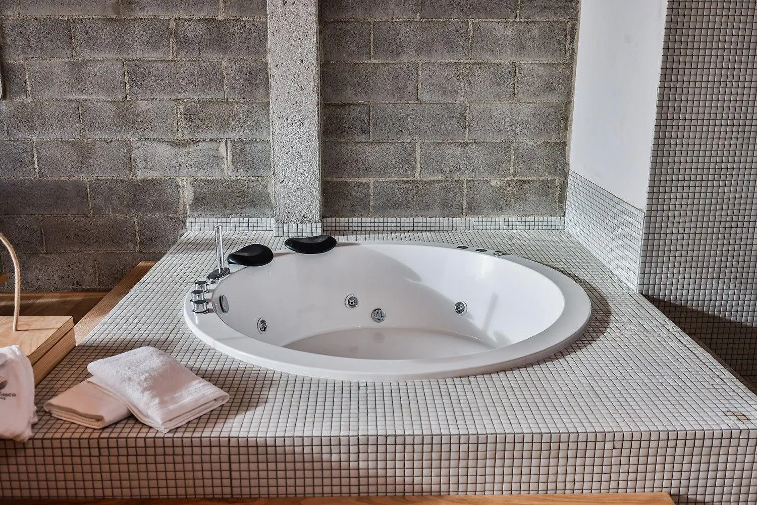 Apartamentos Luscofusco Costa Da Morte 캄포스 4*,